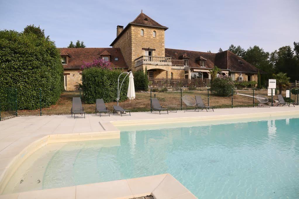 Logis Hotel-Restaurant Les Collines 59 Route Des Cretes Cublac エクステリア 写真